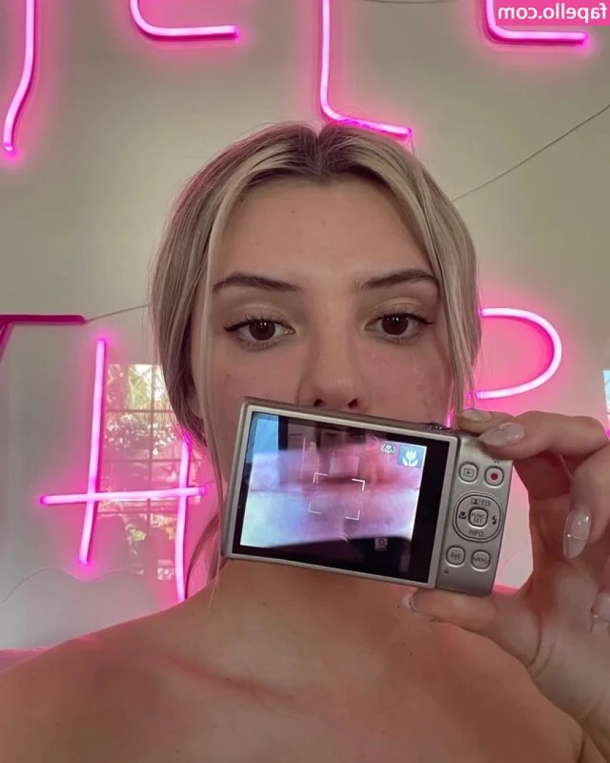 Alissa Violet [ alissa-violet ] - 