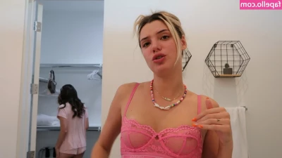 Alissa Violet [ alissa-violet ] - Happy Titty Tuesday 😘