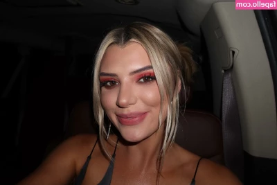 Alissa Violet [ alissa-violet ] - @arnakarls fucks her whole family and posts it on her page 👀