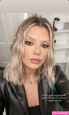 Alissa Violet [ alissa-violet ] - I followed everyone back who purchased my special video today  So we