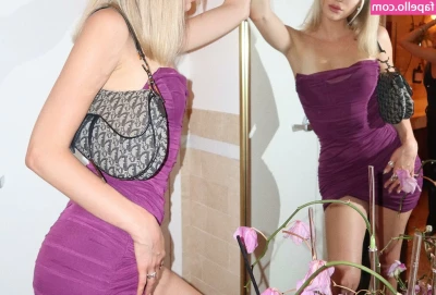 Alissa Violet [ alissa-violet ] - Les dejo un video para que me dediques muchas pajas y toda su leche 