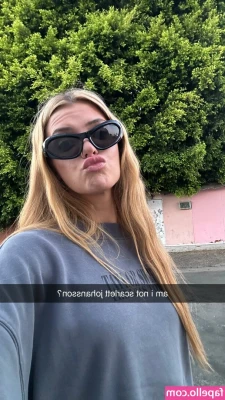 Alissa Violet [ alissa-violet ] - The sun feels great on my titties today !!! Rise and shine ✨