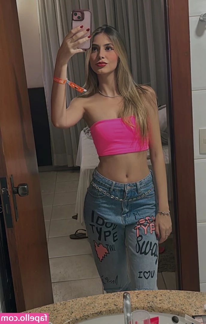 Julia Castrom [ julia-castrom ] - I want many toys in my ass