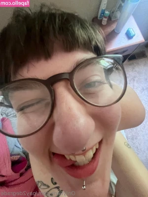 deitymary - Different positions to worship my feet
