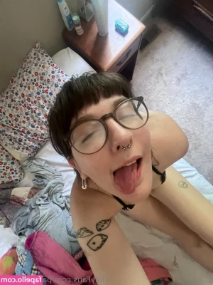 deitymary - Good Morning  Sharing my new content with you  Tell me what you think