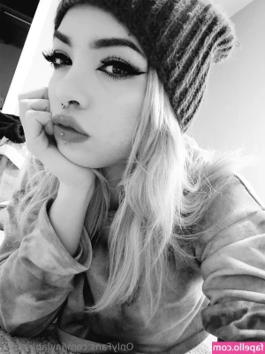 jaylablissfree - I want you to make me feel EVERYTHING. 💗✨💫💋