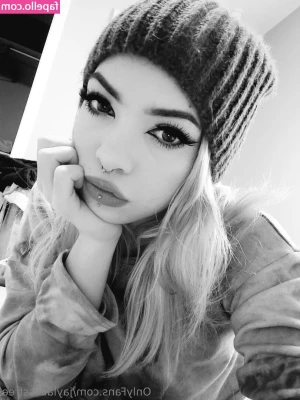 jaylablissfree - Just  10 and you can watch me cum in the bathtub