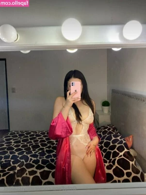 itsemilyissweet - Wanna see more  Watch the video on  terawinters