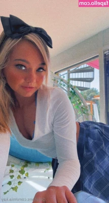 Mia Kay [ mia-kay ] - Happy Thirstday   I ve got lots to grab while you fuck me