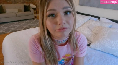 Mia Kay [ mia-kay ] - I will be posting some new stuff and replying to dms in a little