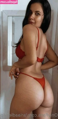 ariaadlervip - he got me a little creamy