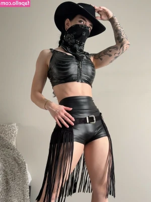 Amberthevalkyrie - Want to come cuddle on a Monday? If you like free little clips like