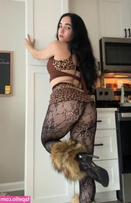 Amberthevalkyrie - Still V-Day!
