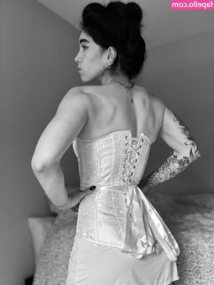 Amberthevalkyrie - A few photos from my lunch break this afternoon! So excited to be