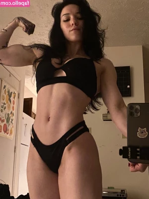 Amberthevalkyrie - Allow me to satisfy your cravings. 🤪