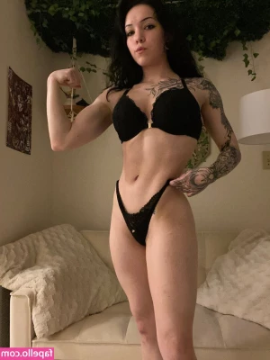 Amberthevalkyrie - Good morning  horny   Send me dm
