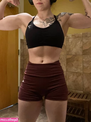 Amberthevalkyrie - DM me and lets play