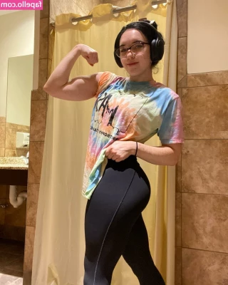 Amberthevalkyrie - my cup overflows! my bra cups that is