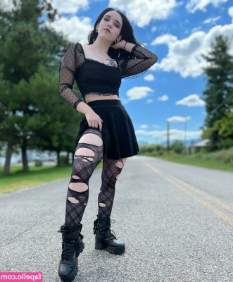 Amberthevalkyrie - Hi there baby 😋😋