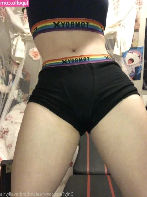 Amberthevalkyrie - Shower jerk