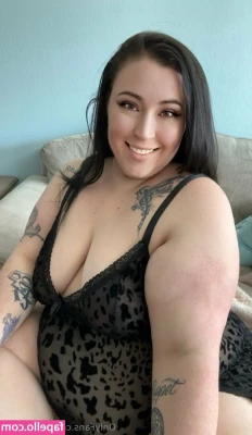 swaybaee - I m so horny  Babe send me a message and we will have more fun