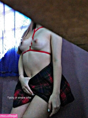 lolo009 - Sexy in timpul futaiului