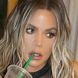 khloekardashian