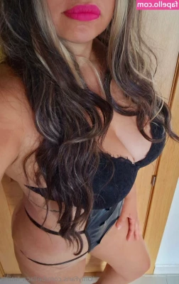 bellaca_latina [ bellaca-latina ] - blurry booty