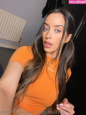 thickbrunettefree - Who doesn t like a quick jerk vid