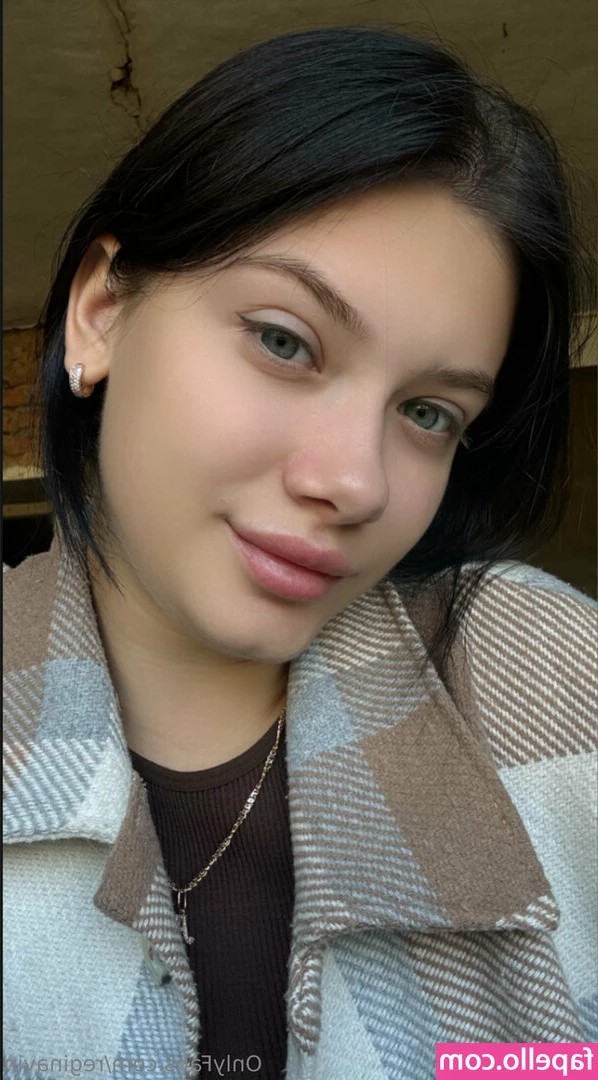 reginavin - Do I have bedroom eyes?