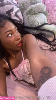 meruhart666 - Me and my girlfriend  creamykylievip wanna see your cock   tip us