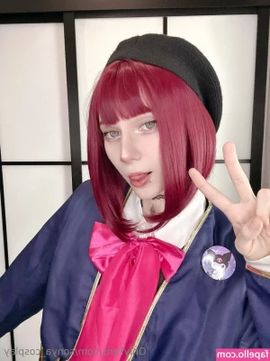 sonya_cosplay [ sonya-cosplay ] - They look so cute     feet  foot  footplant  feetfetish  fetish  toes