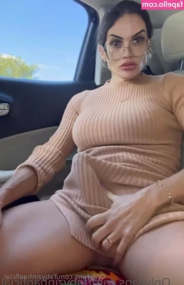 fabyzinhaoficial - I sure hope you can last longer than my previous butt plug. Remember: