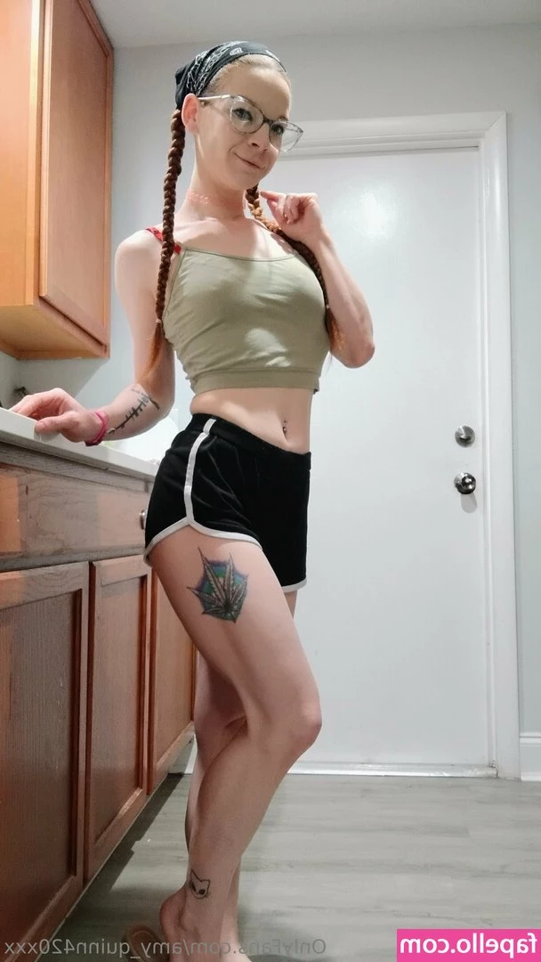 amy_quinn420xxx [ amy-quinn420xxx ] - Hi Hi I ve been so quiet cause I m very sick   when I m hot and