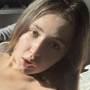 Diana Saliva 1