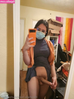 yourlocalfuta - Hotel hangs.  By the way, thank you everyone for the well wishes <3