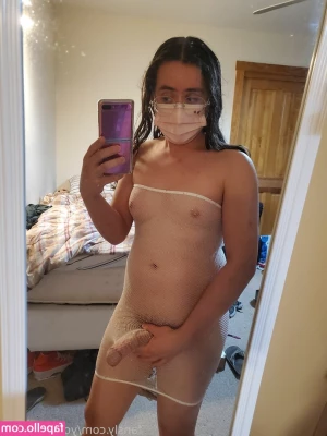 yourlocalfuta - I m supposed to be working and you ve got me over here teasing you