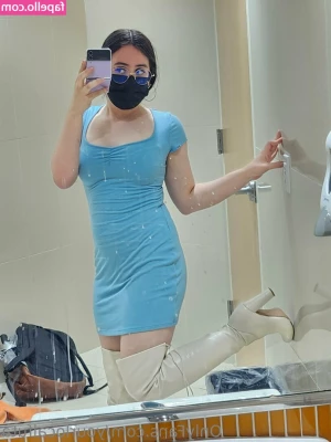 yourlocalfuta - I want your cock to throb while you think of me. 😈