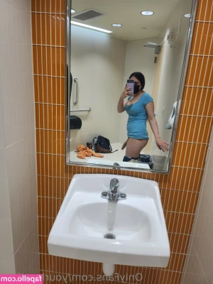 yourlocalfuta - hello daddyyyy ...who wants mamis 🥛😜??