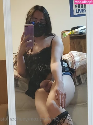 yourlocalfuta - Do u like it oiled?🫣💦