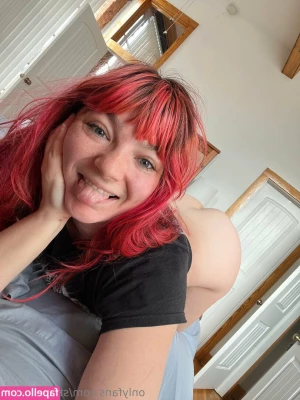 lostfaefoundskates - I'm about to get in the shower I'll see you in the DM!