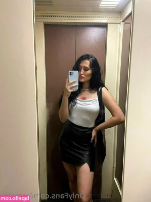 yourfavcamillefree - join this brat for bathtime? 👀