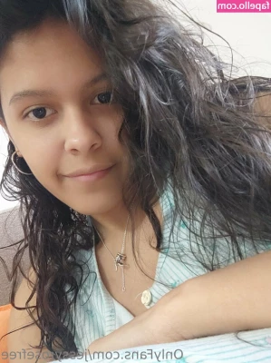 jessyrosefree [ jessyrosefree-1 ] - Video  How will you worship my perfect tits today  An uncensored
