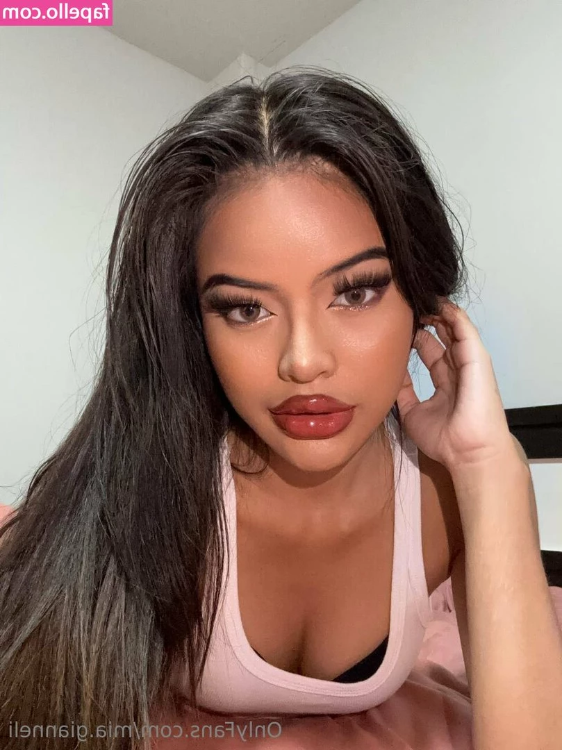 Callmemia1 - My neighbours love me