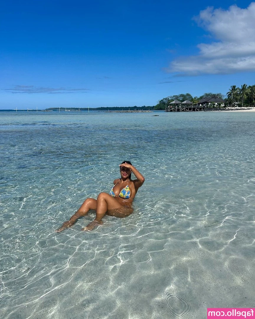 misstmarley - It s summer time