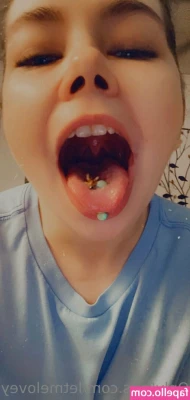 lovegiantess - Feeling like a real jock 😈