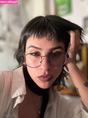 chloe.magma [ chloe-magma ] - Been loving this nice weather   wish I didn t have to work