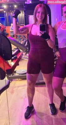 Fernanda Schmölz [ fernanda-schmolz ] - Are you ready to feed me? 🍆