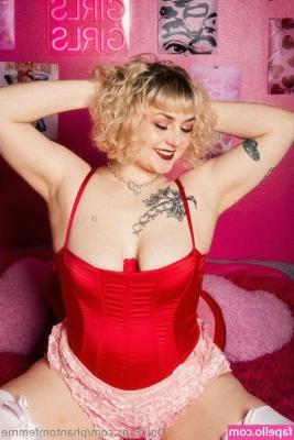 phantomfemme - I m having fun with my dick in my bedroom so fucking horny for you  I