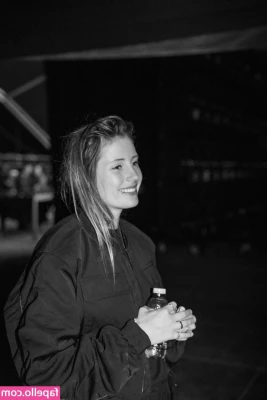 Charlotte De Witte [ charlotte-de-witte ] - Enjoying the view